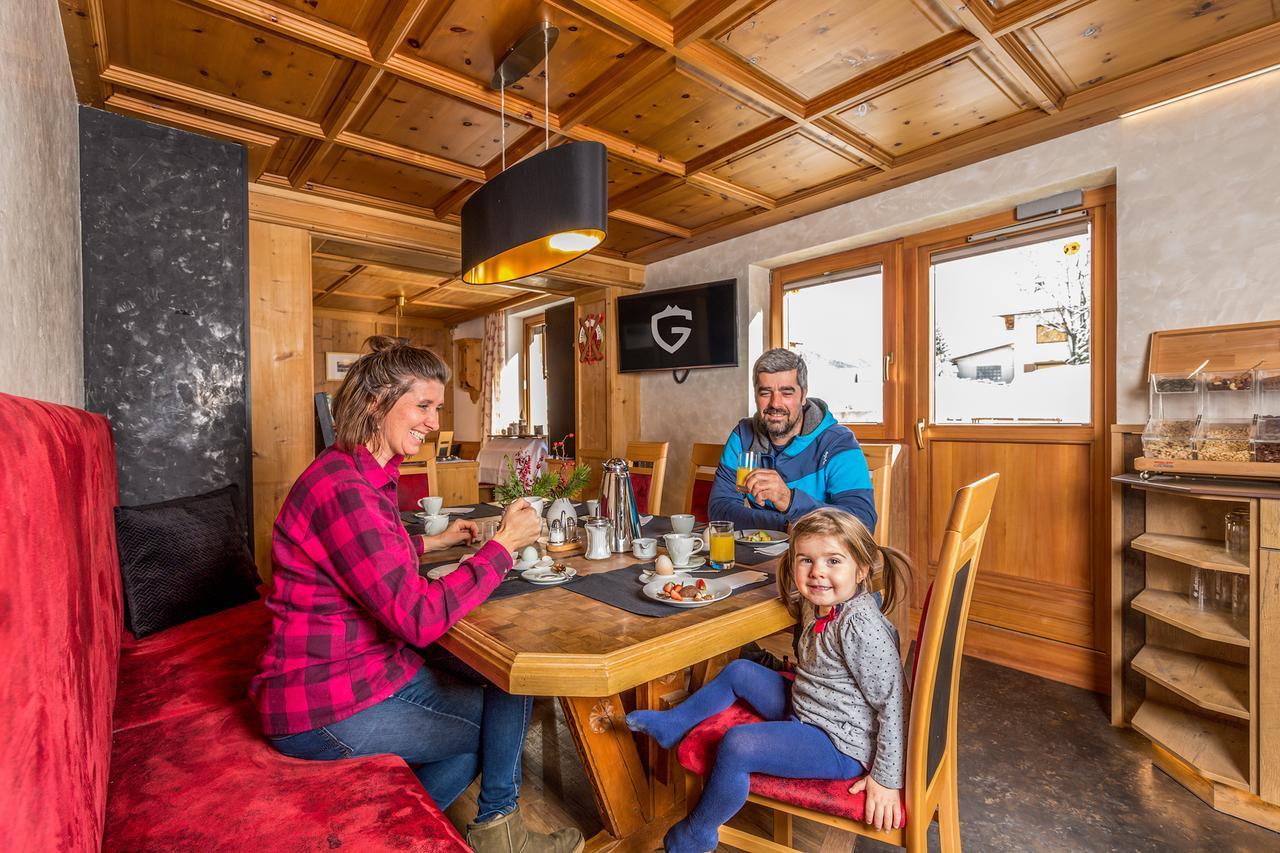 Haus Gollas Sankt Anton am Arlberg Bagian luar foto